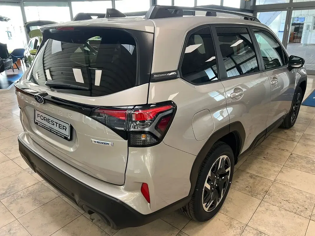 Subaru Forester - Thumbnail 5