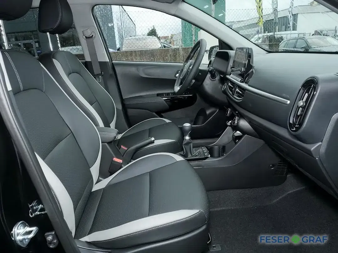 Kia Picanto - Thumbnail 4