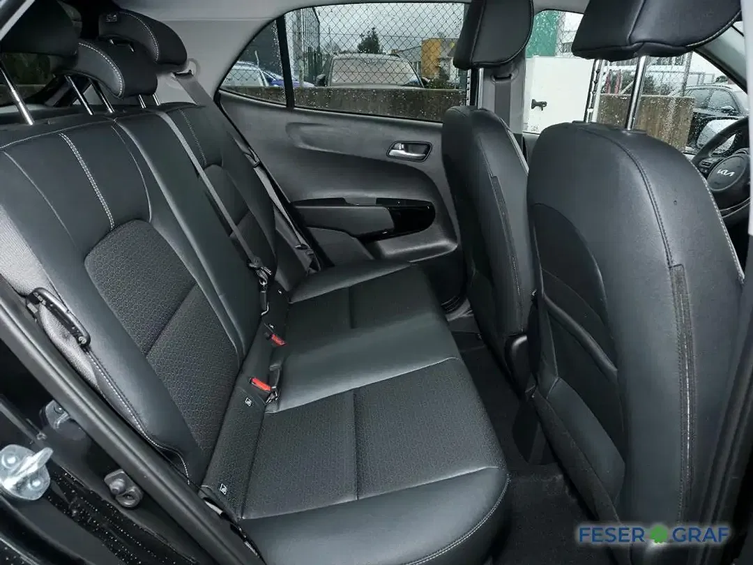 Kia Picanto - Thumbnail 5