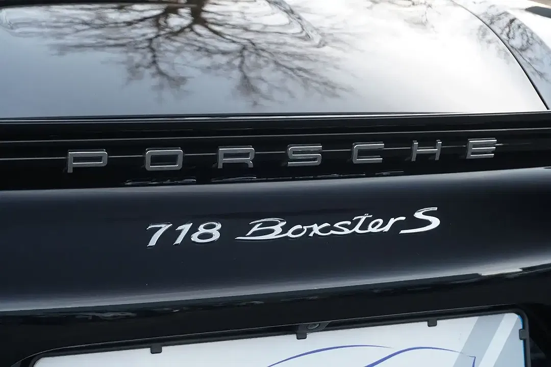Porsche Boxster - Thumbnail 15