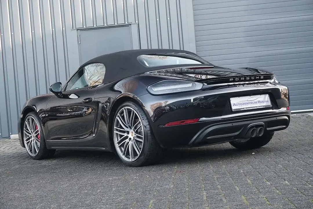 Porsche Boxster - Thumbnail 5