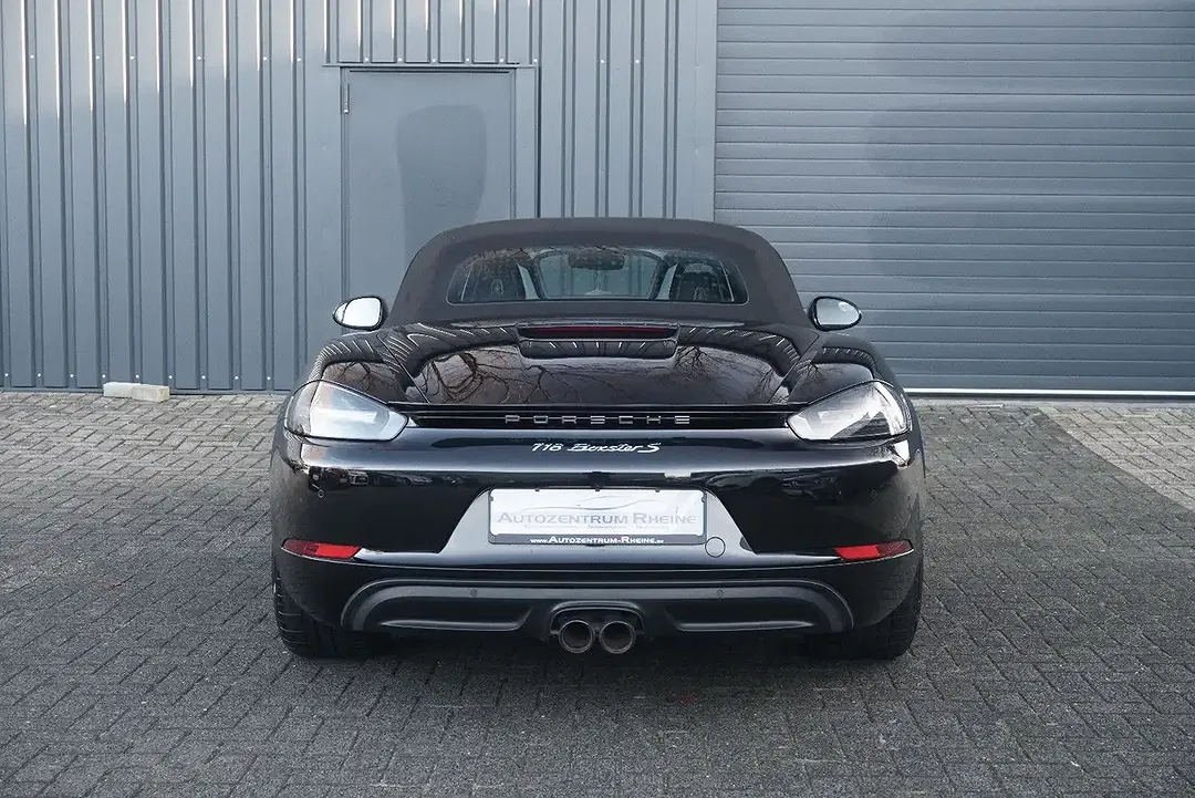 Porsche Boxster - Thumbnail 6
