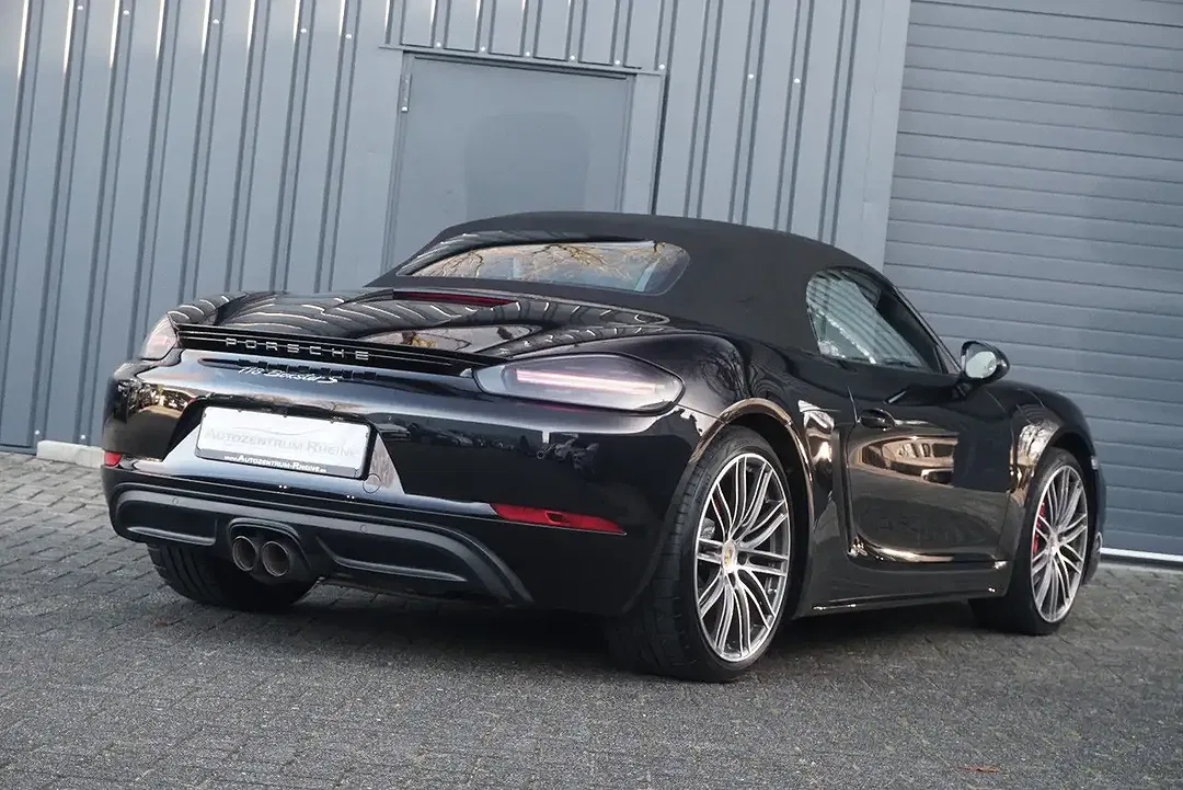 Porsche Boxster - Thumbnail 7