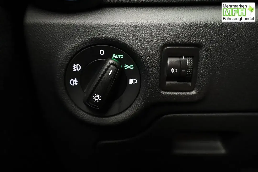 Skoda Fabia - Thumbnail 8
