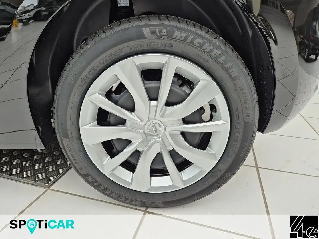 Opel Corsa - Thumbnail 11
