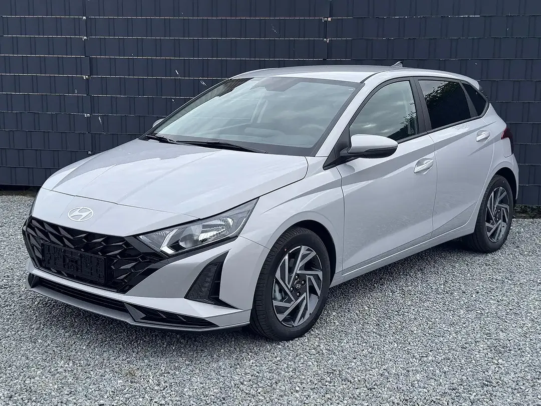 Hyundai i20 - Thumbnail 2