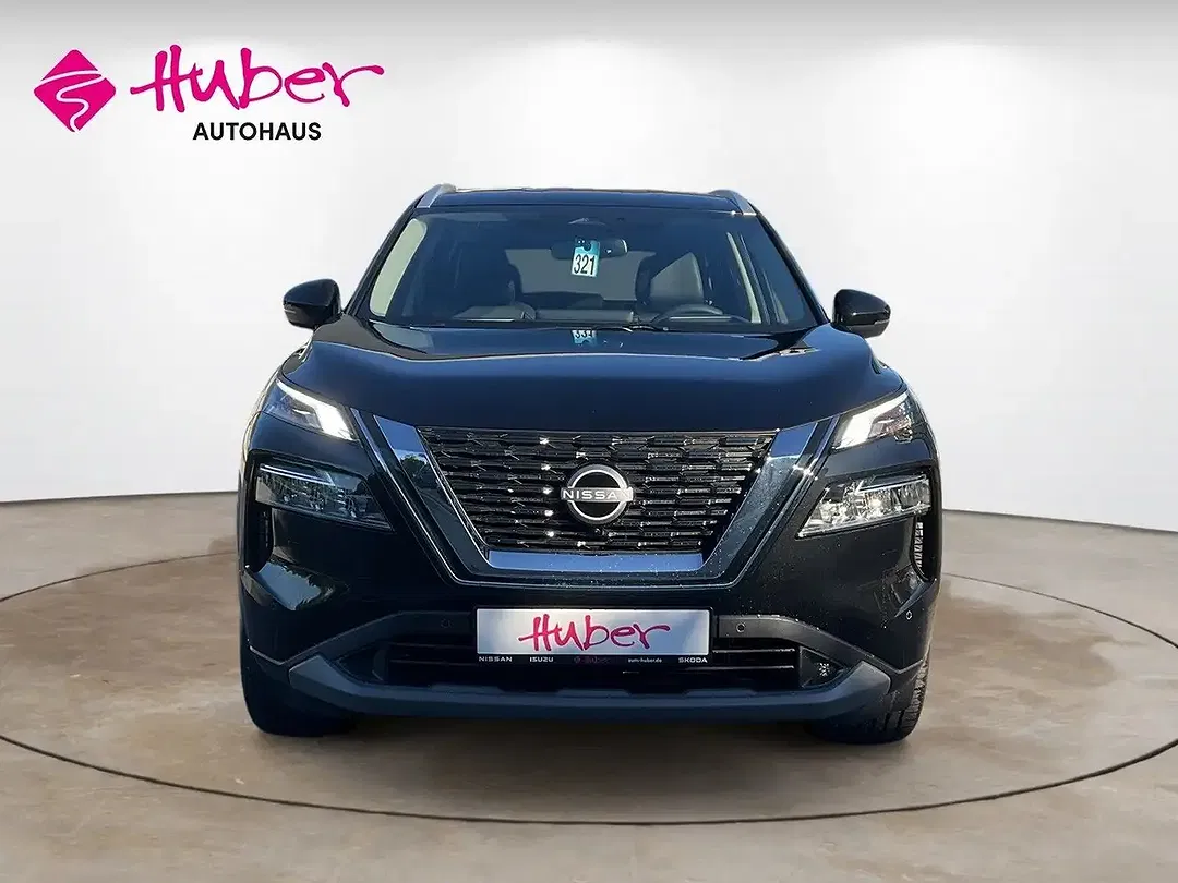 Nissan X-Trail - Thumbnail 2