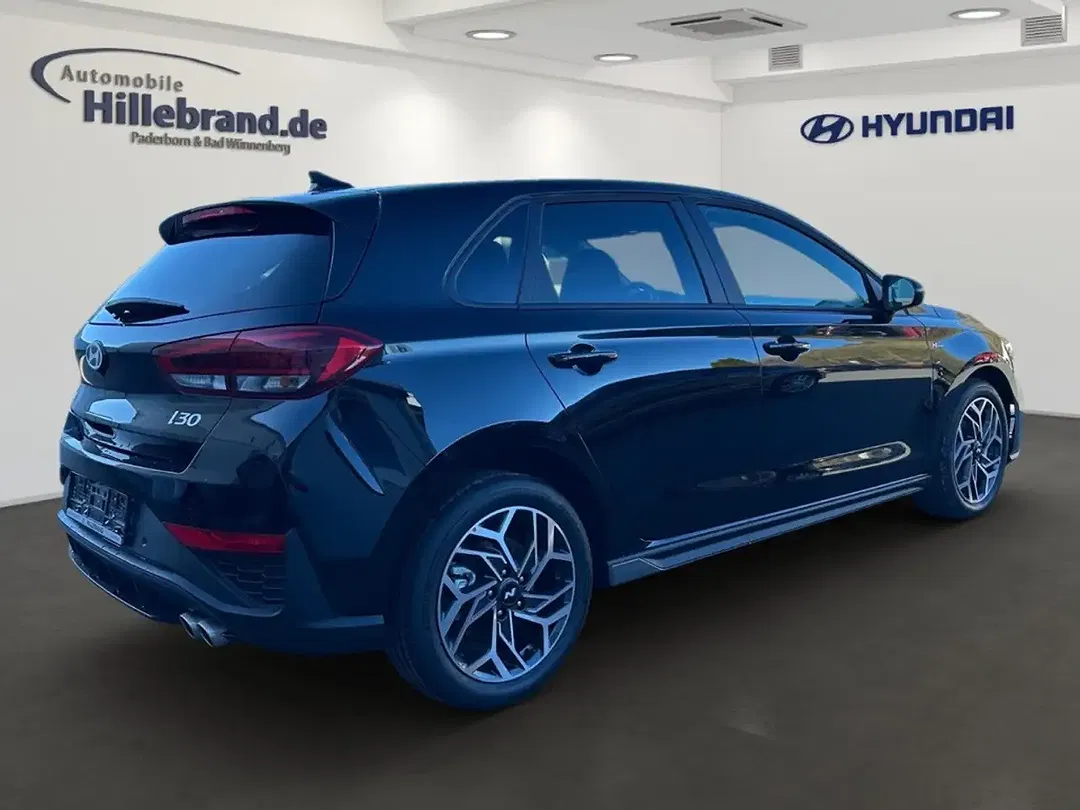 Hyundai i30 - Thumbnail 3