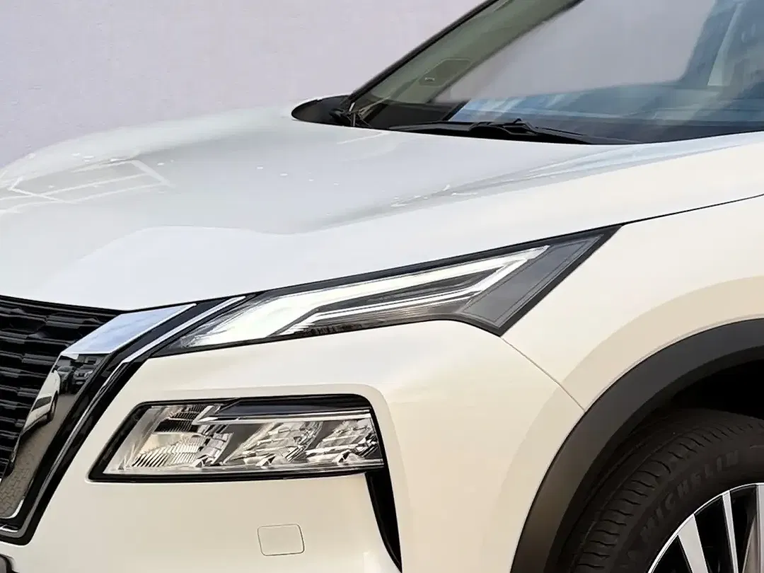 Nissan X-Trail - Thumbnail 10
