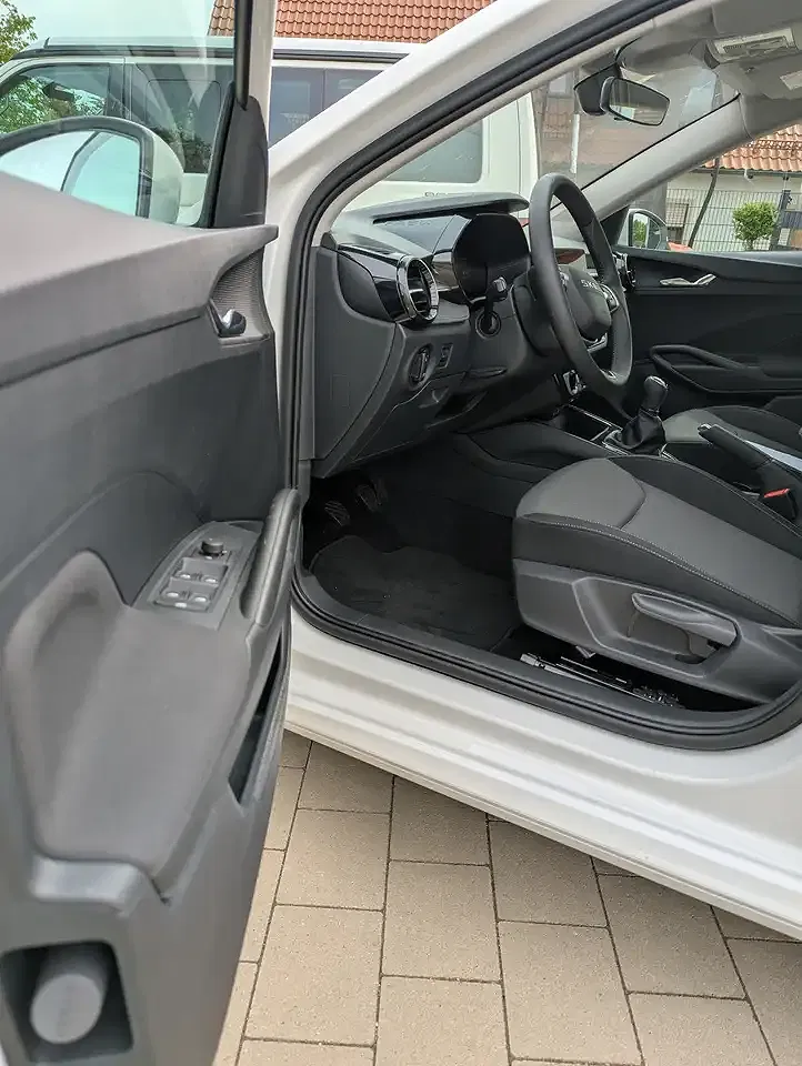 Skoda Fabia - Thumbnail 12