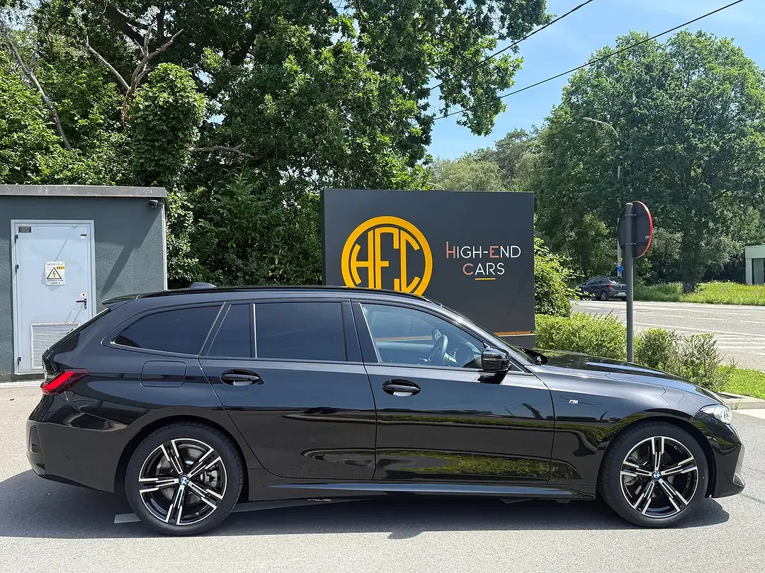 BMW 330 - Thumbnail 4