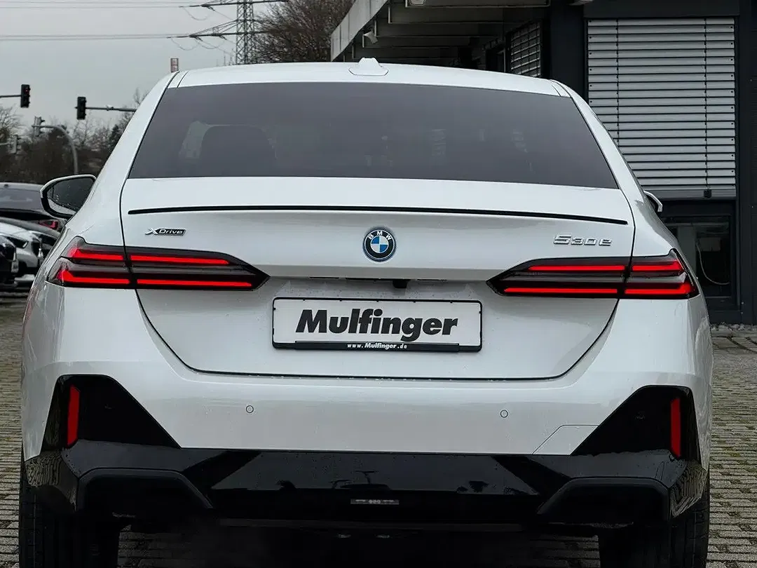 BMW 530 - Thumbnail 11