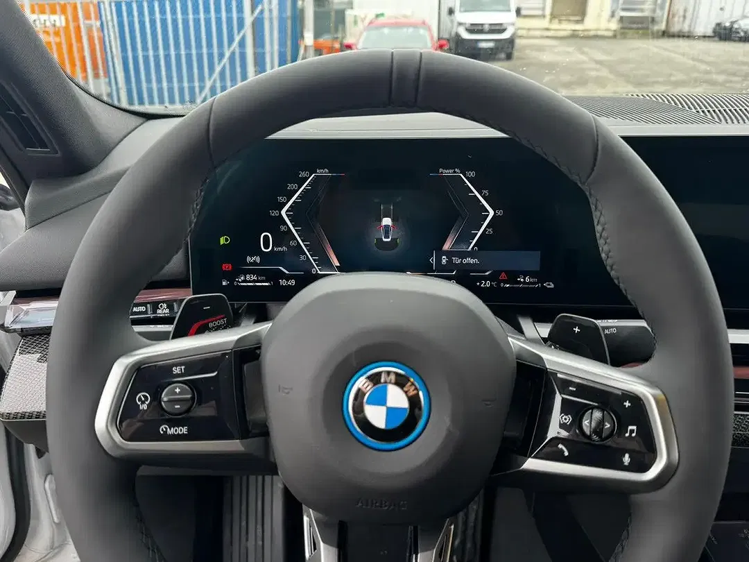 BMW 530 - Thumbnail 6