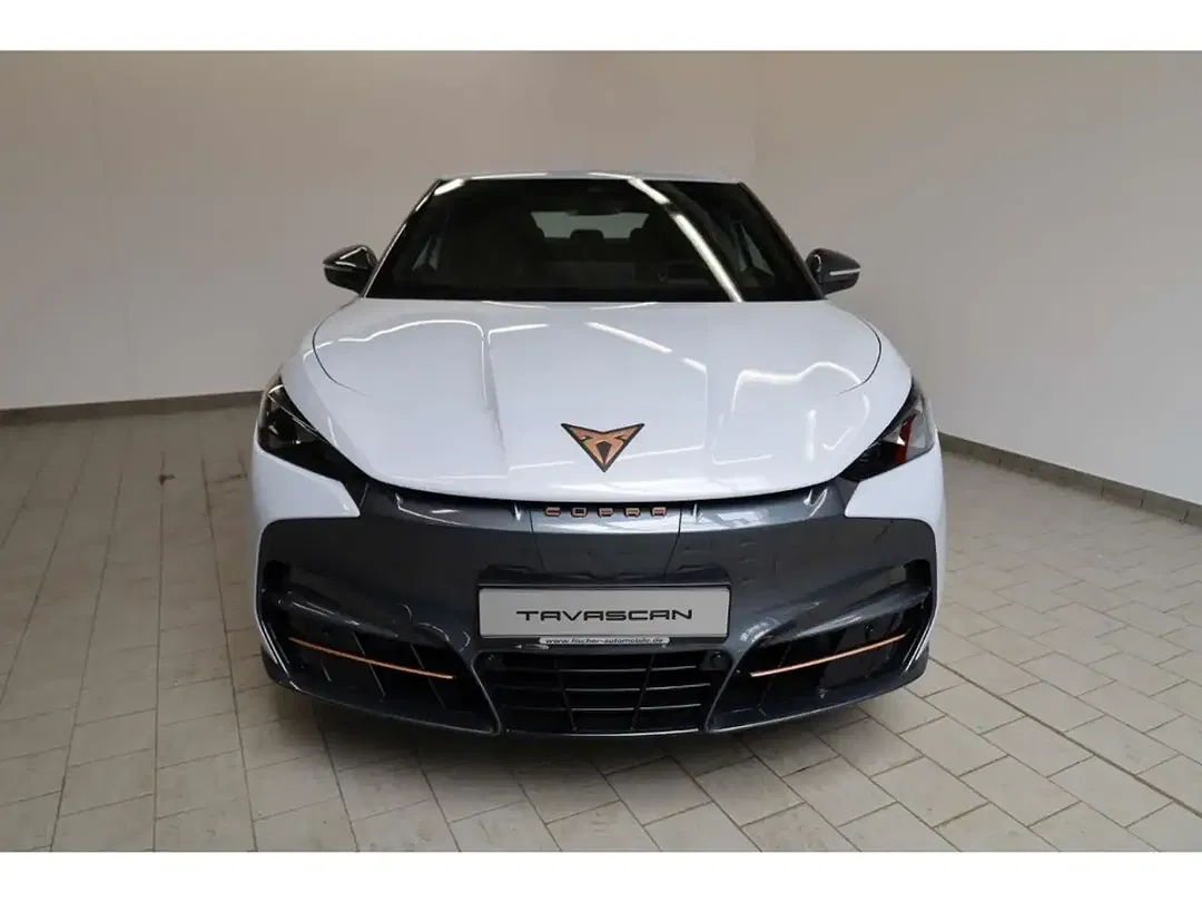 CUPRA Tavascan - Thumbnail 2