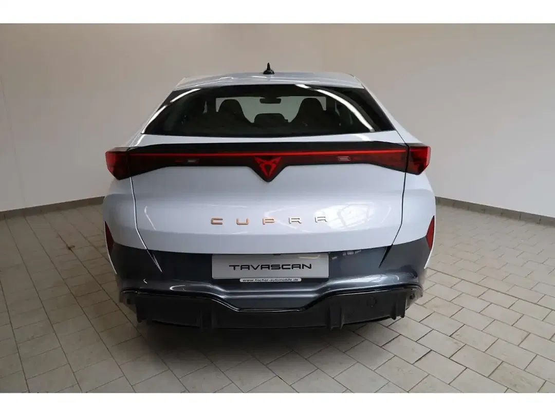 CUPRA Tavascan - Thumbnail 4