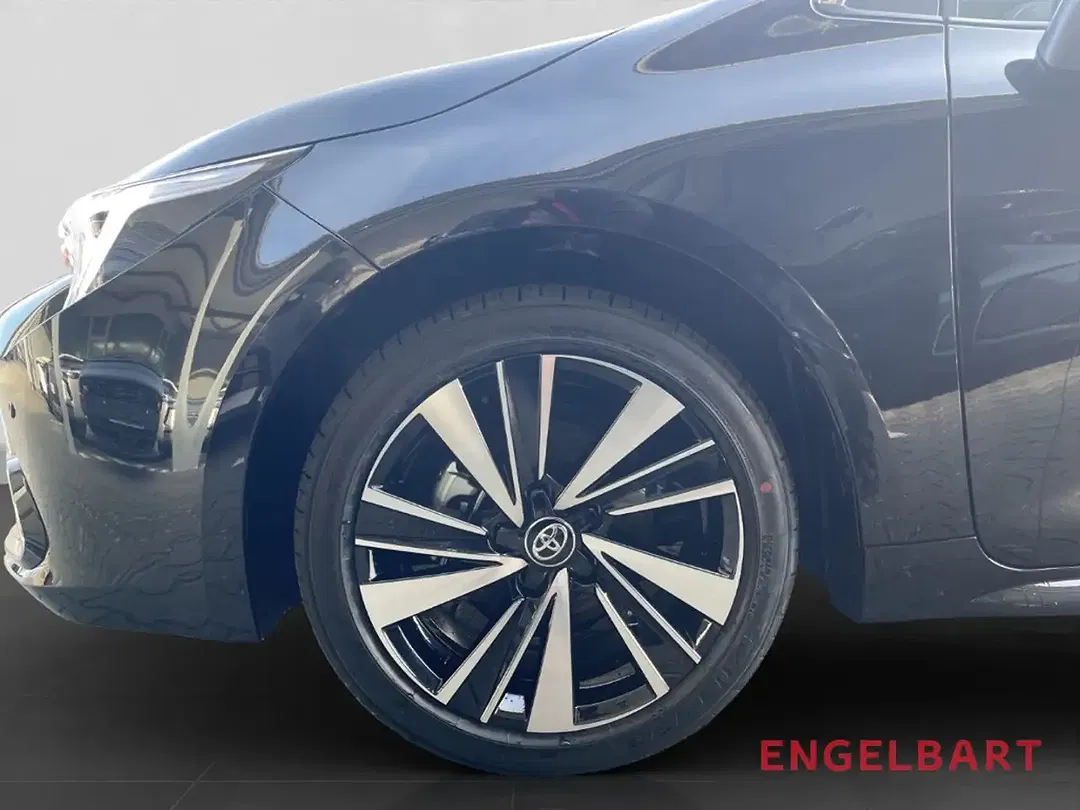 Toyota Corolla - Thumbnail 14