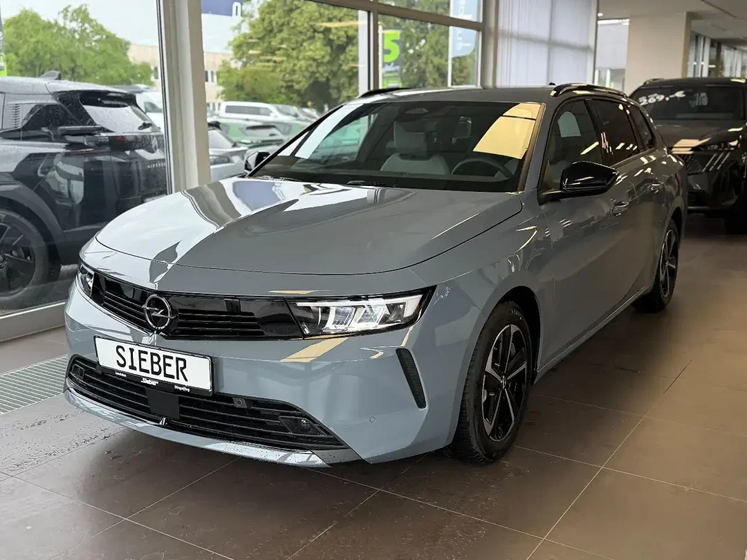 Opel Astra - Afbeelding 1