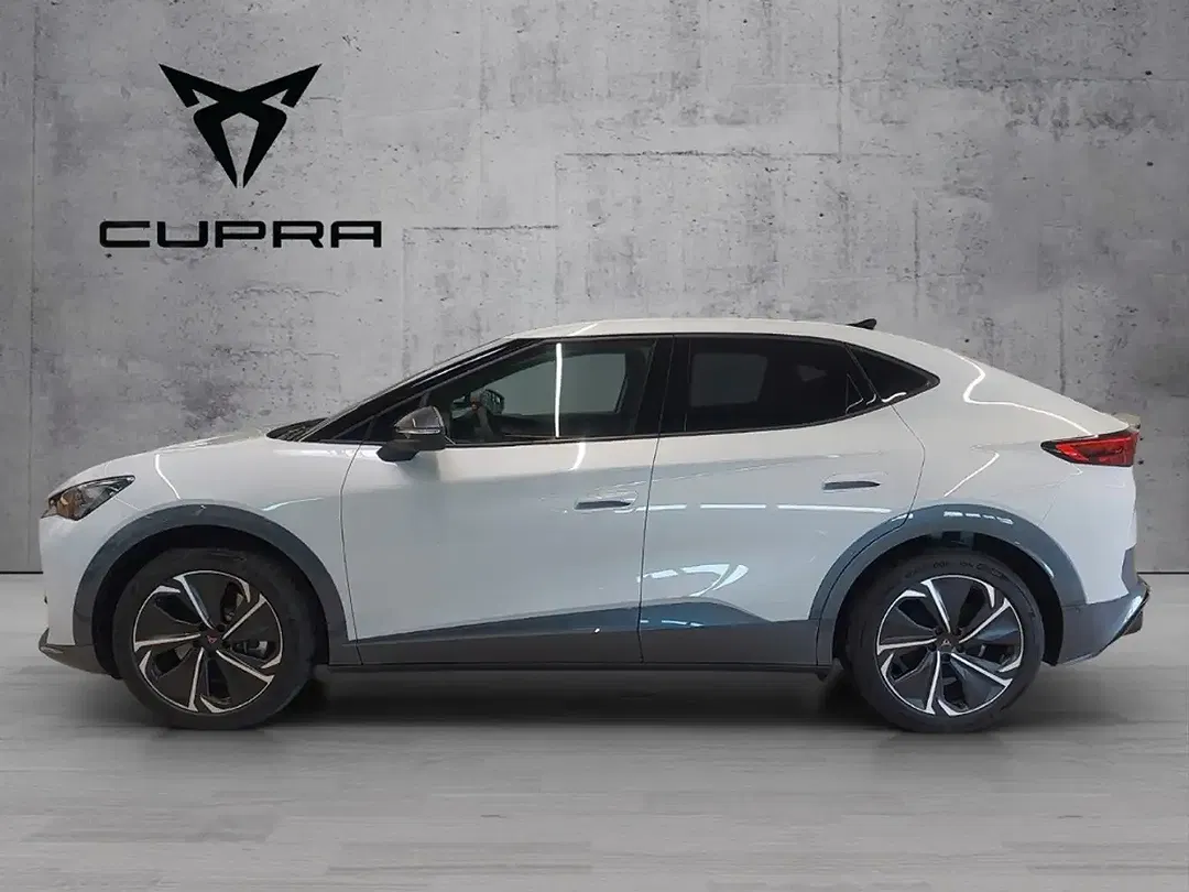 CUPRA Tavascan - Thumbnail 3