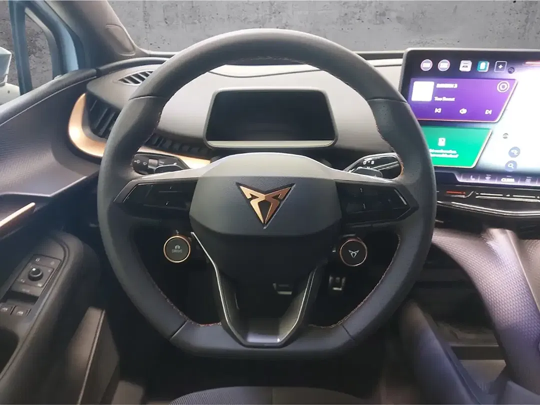 CUPRA Tavascan - Thumbnail 9