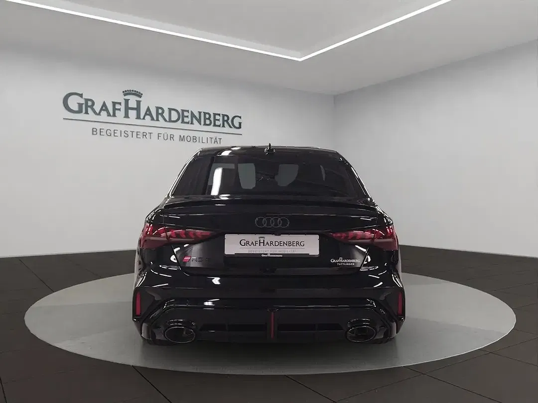 Audi RS3 - Thumbnail 4