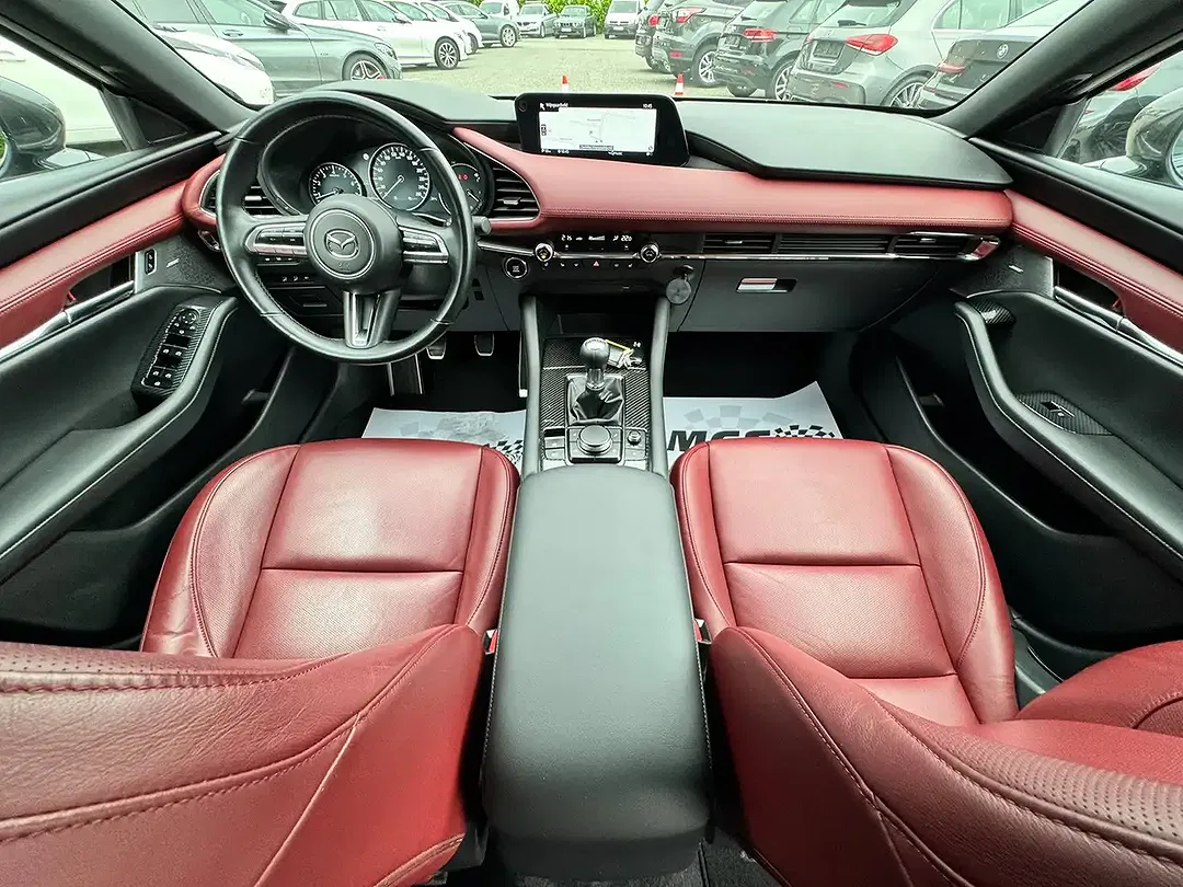 Mazda 3 - Thumbnail 12