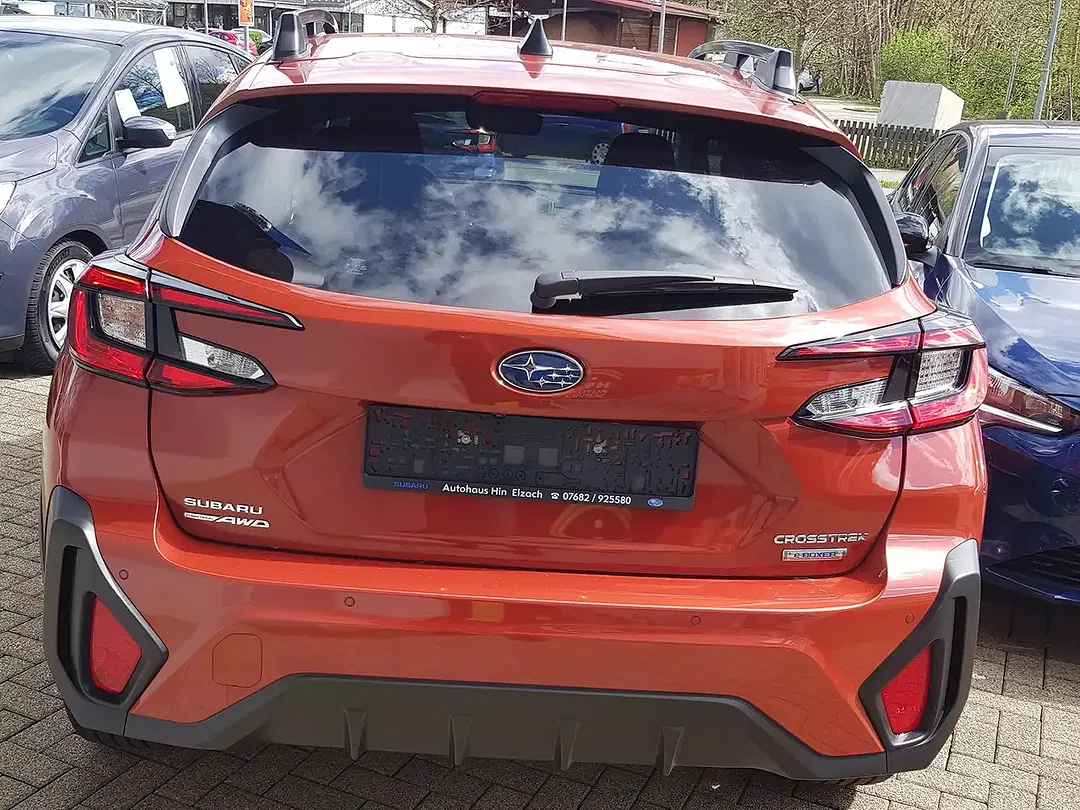 Subaru Crosstrek - Thumbnail 6