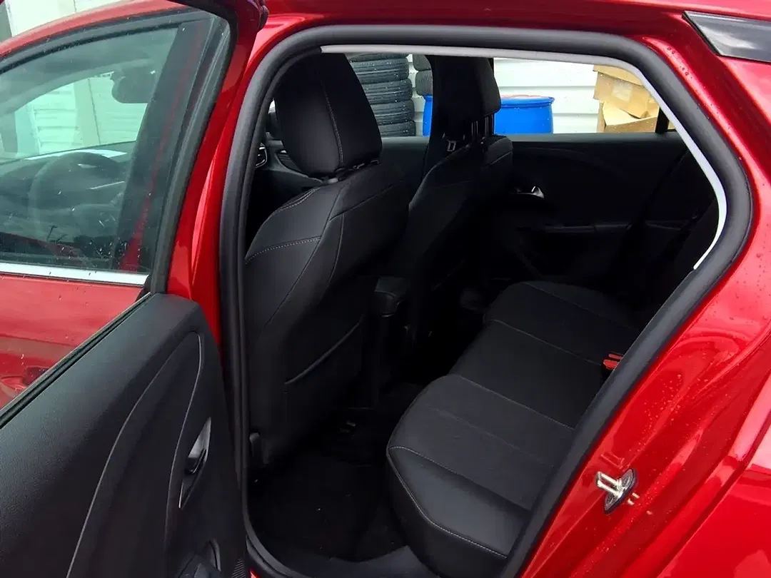 Opel Corsa - Thumbnail 12