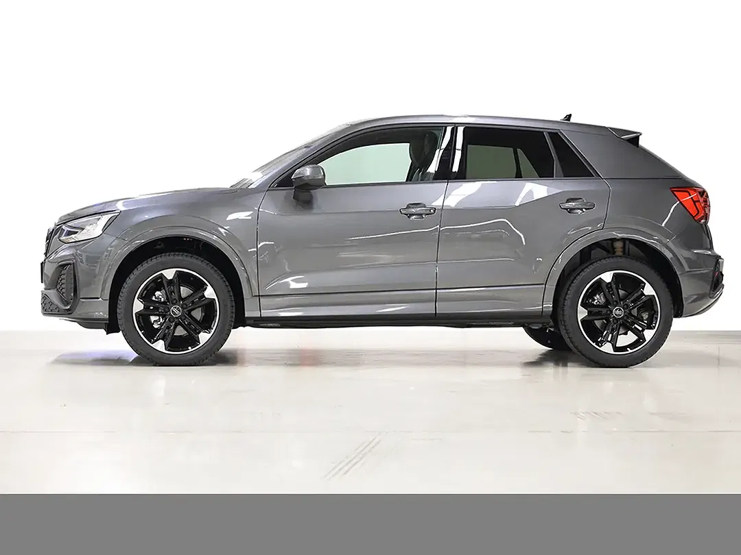 Audi Q2 - Thumbnail 3