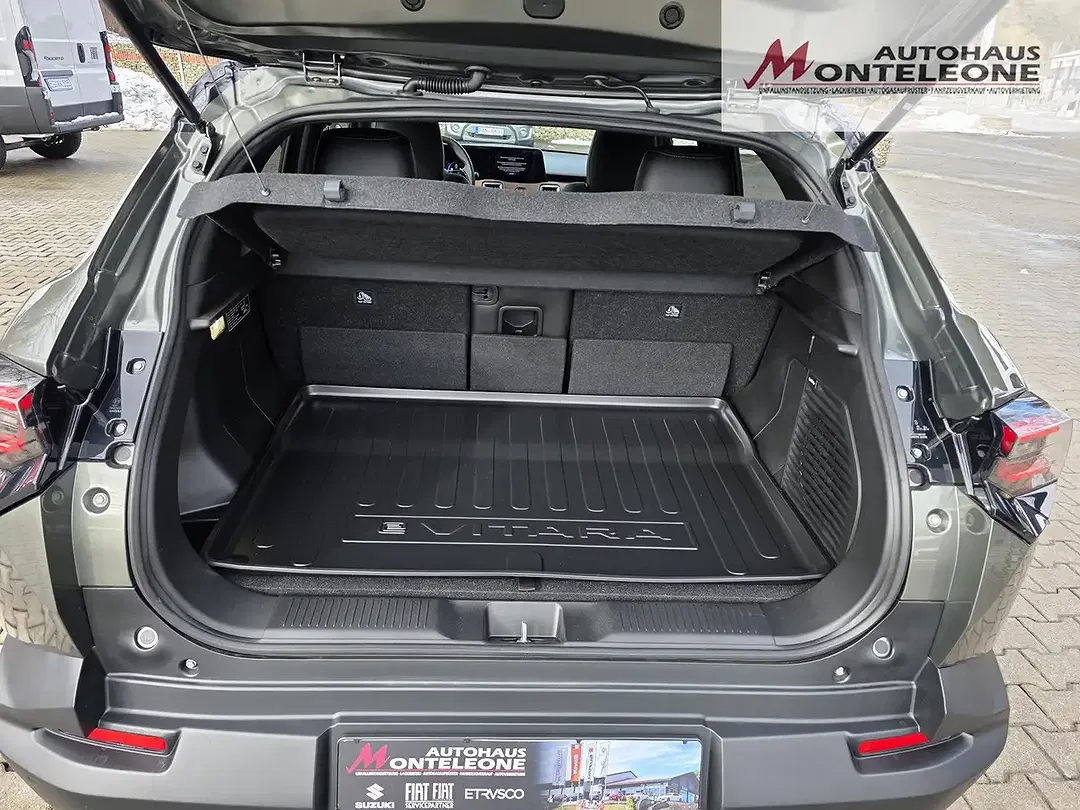 Suzuki Vitara - Thumbnail 10