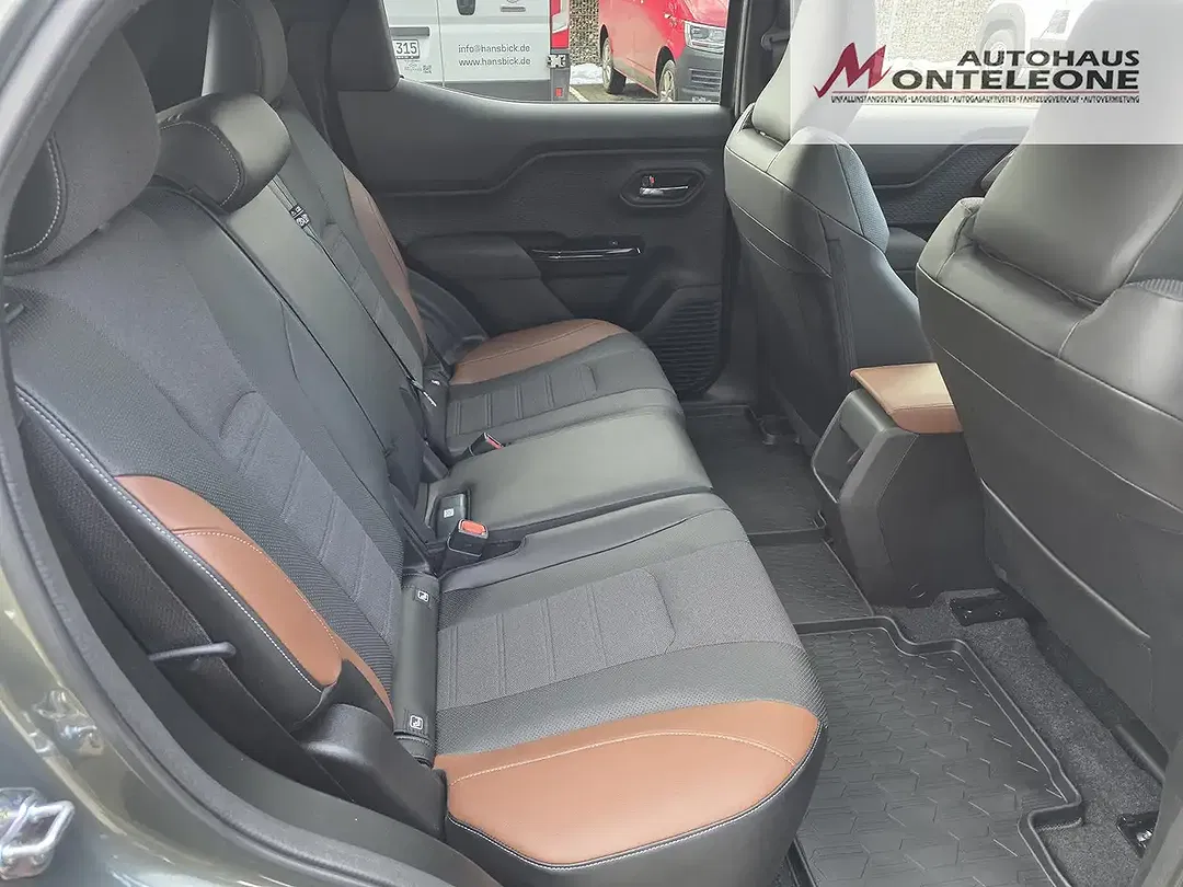 Suzuki Vitara - Thumbnail 9