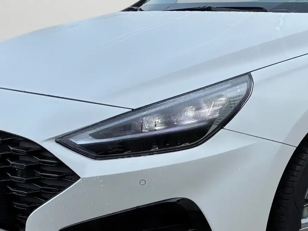 Hyundai i30 - Thumbnail 5