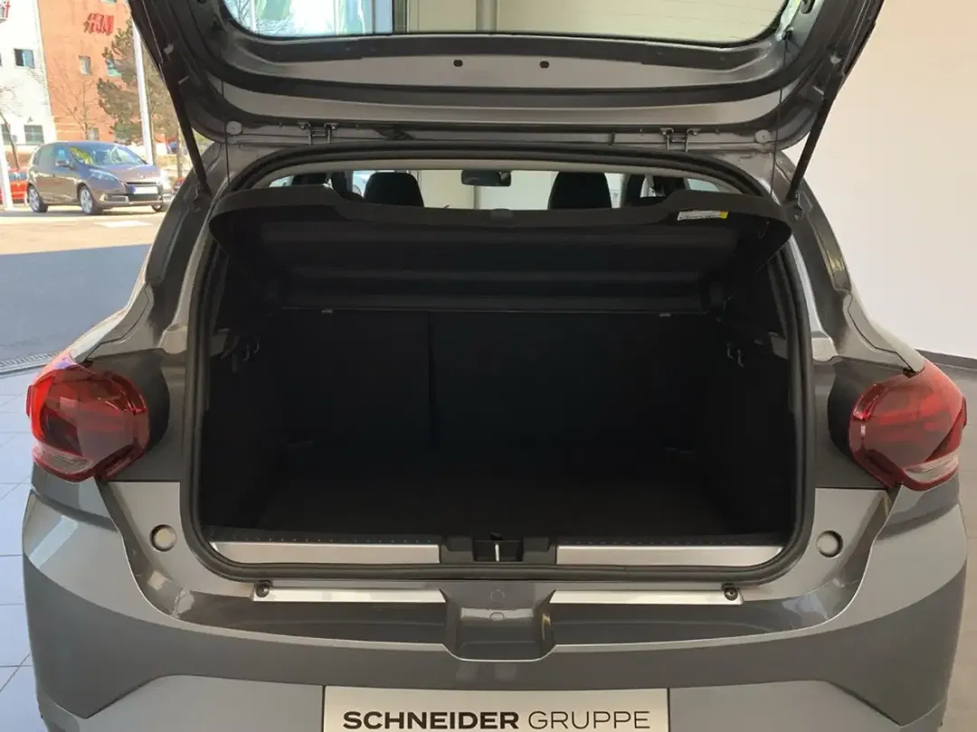 Dacia Sandero - Thumbnail 12