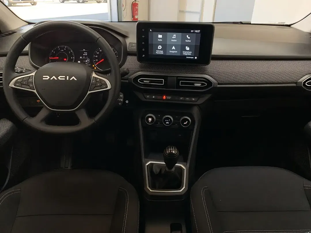 Dacia Sandero - Thumbnail 14