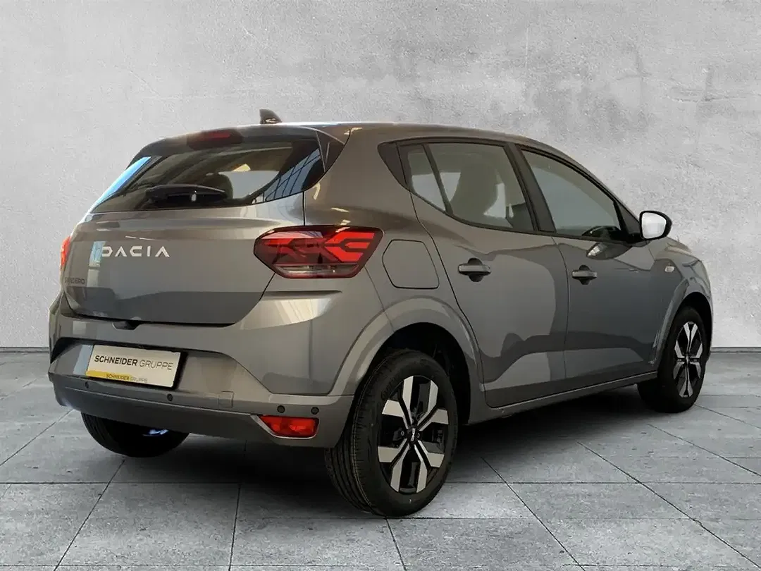 Dacia Sandero - Thumbnail 5