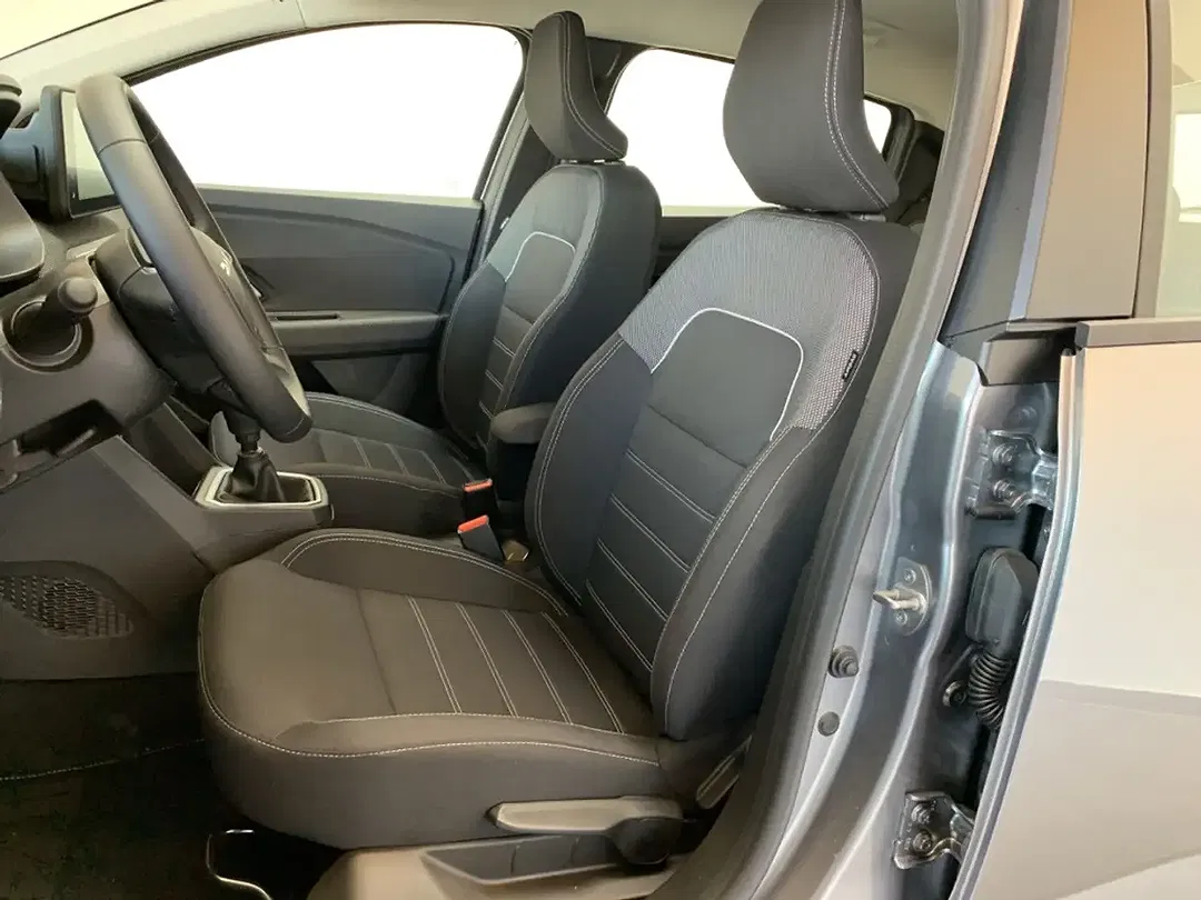 Dacia Sandero - Thumbnail 9