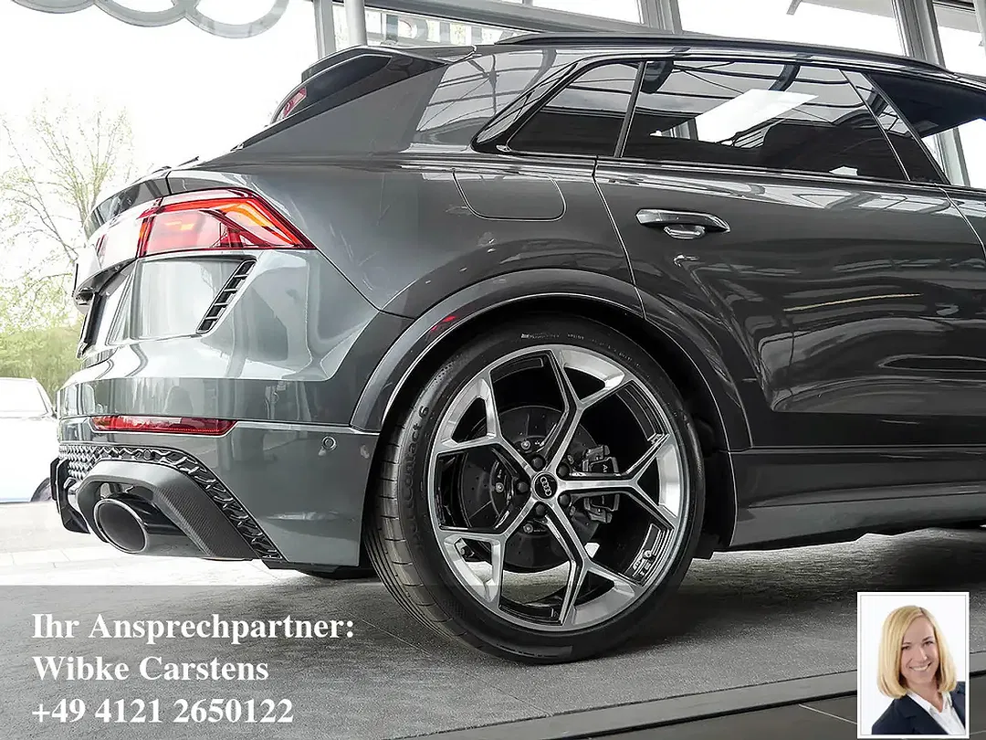 Audi RS Q8 - Thumbnail 5