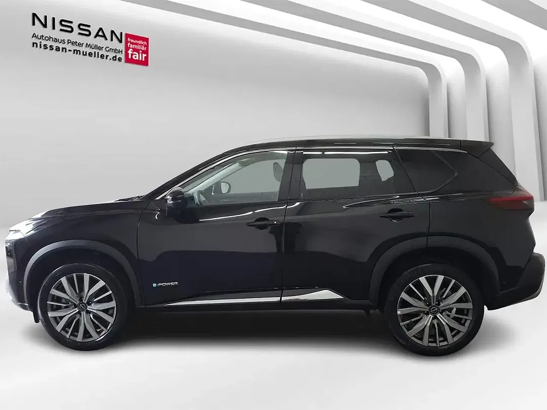 Nissan X-Trail - Thumbnail 3