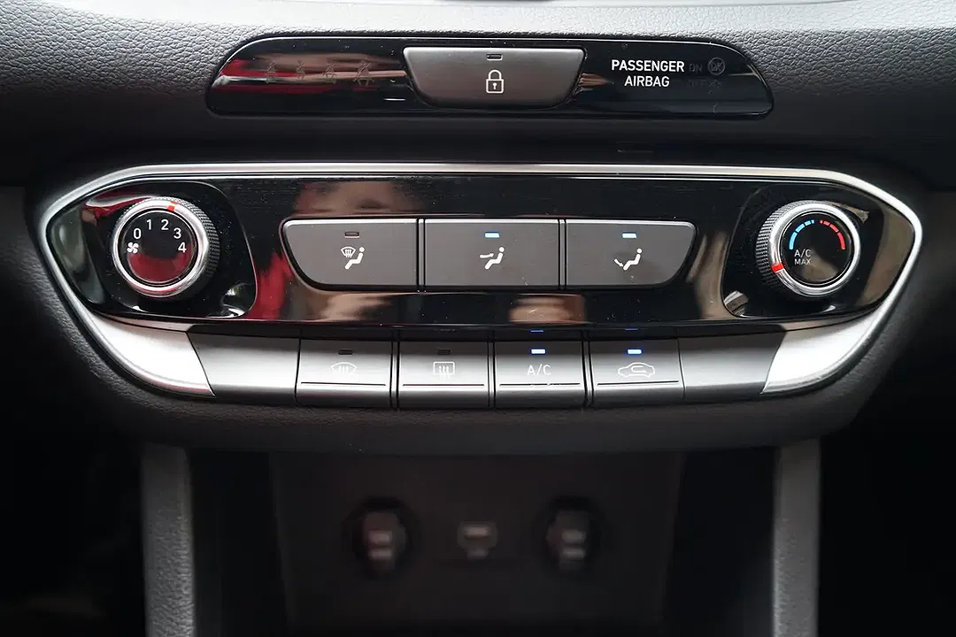 Hyundai i30 - Thumbnail 13