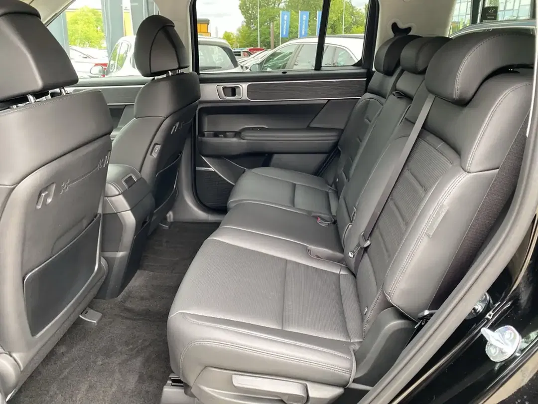 Hyundai SANTA FE - Thumbnail 10