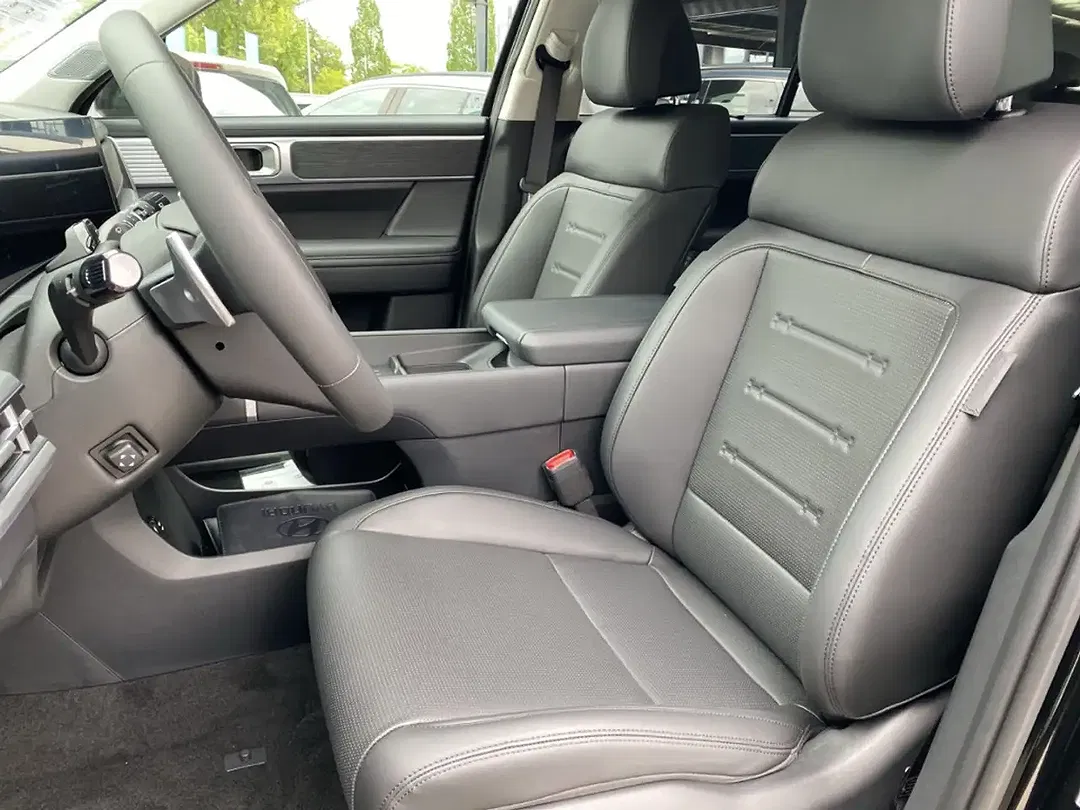 Hyundai SANTA FE - Thumbnail 8