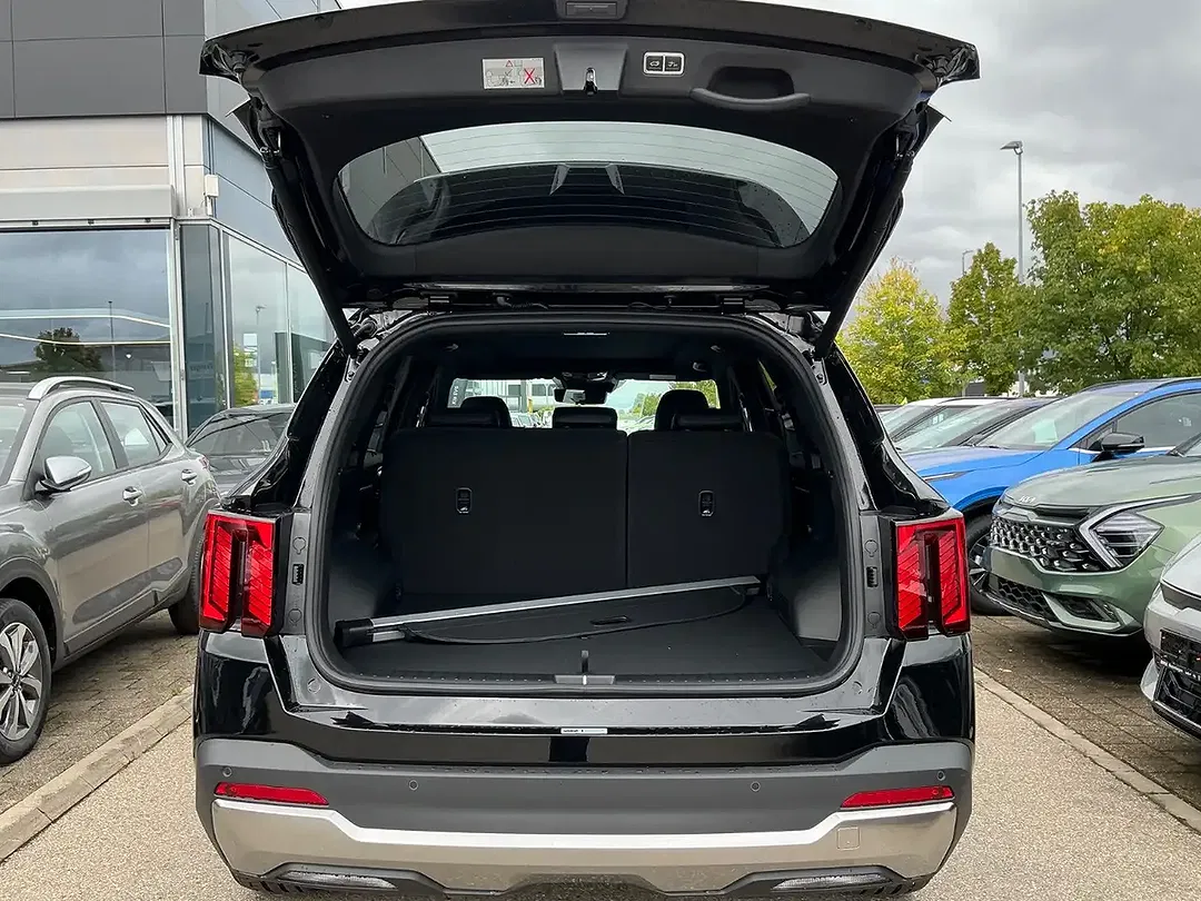 Kia Sorento - Thumbnail 10