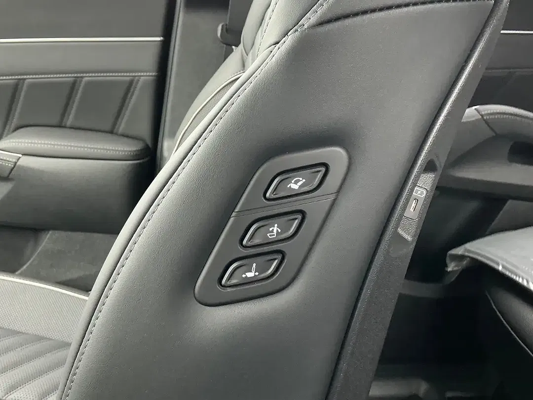 Kia Sorento - Thumbnail 14