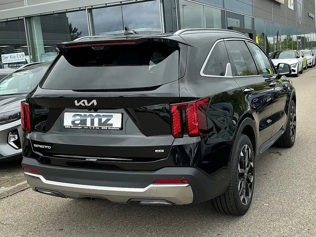 Kia Sorento - Thumbnail 7