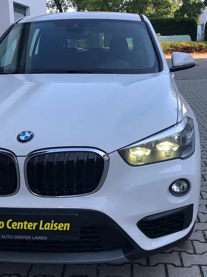 BMW X1 - Thumbnail 12