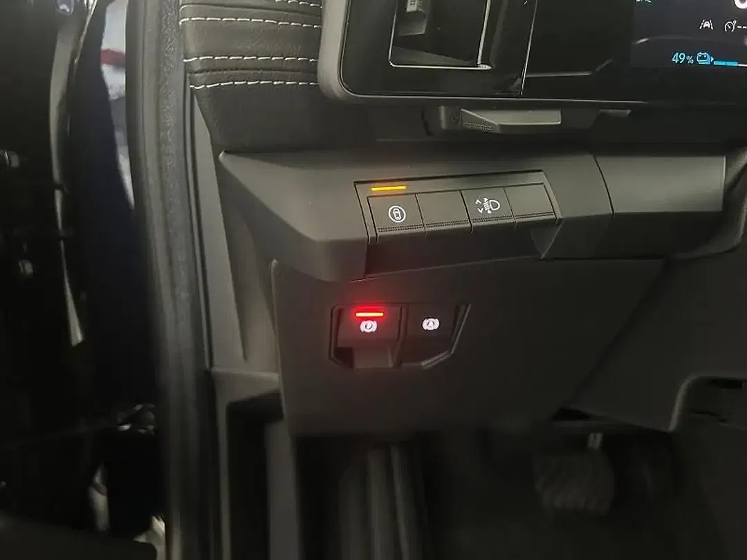 Mitsubishi Eclipse Cross - Thumbnail 14