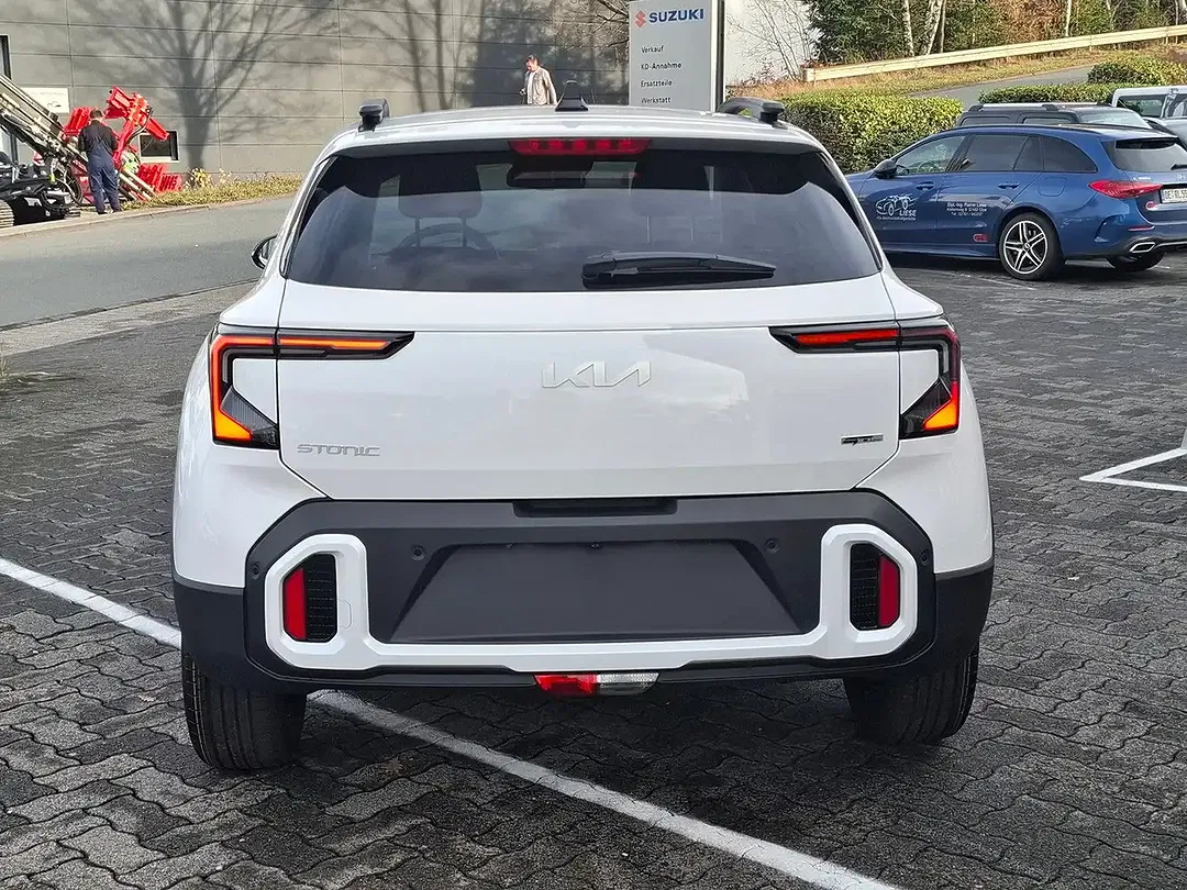 Kia Stonic - Thumbnail 5