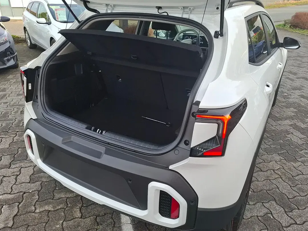Kia Stonic - Thumbnail 8
