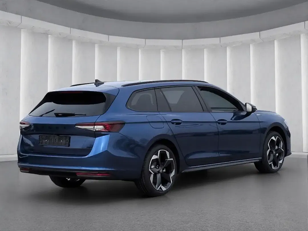 Skoda Superb - Thumbnail 3