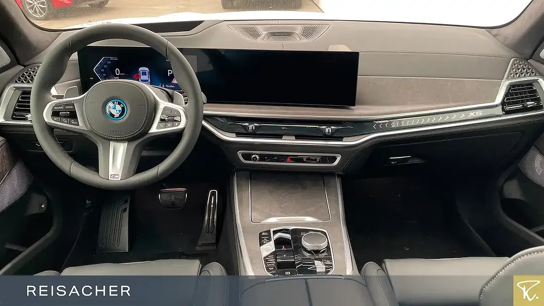 BMW X5 - Thumbnail 6