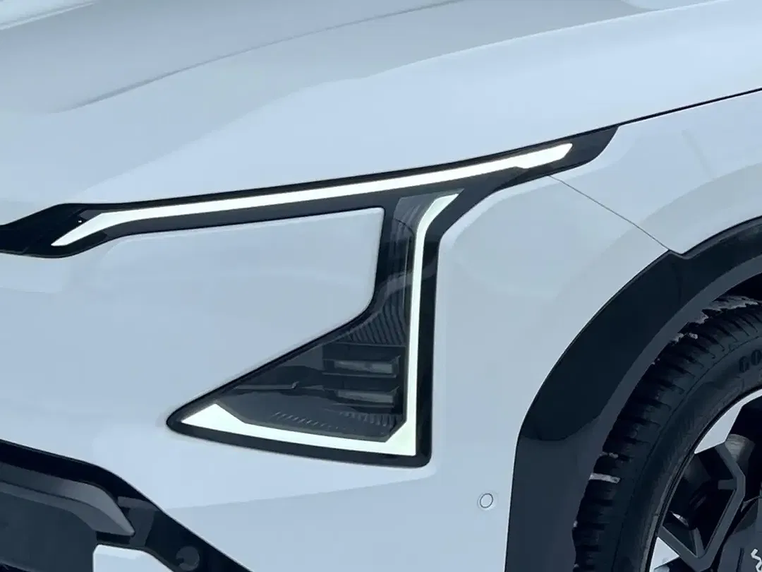 Kia EV5 - Thumbnail 6